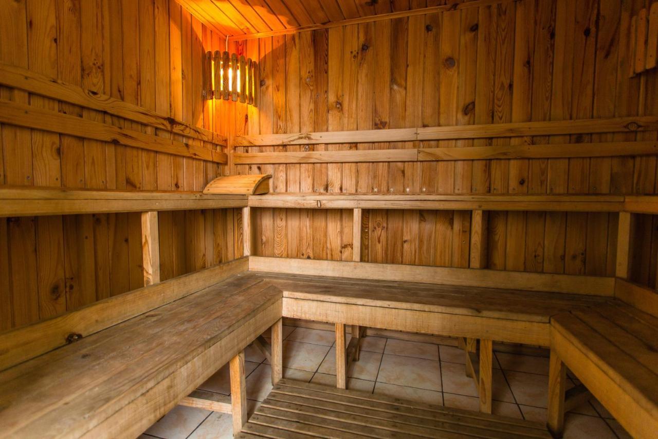 Hostel Horia Plopeni Kültér fotó
