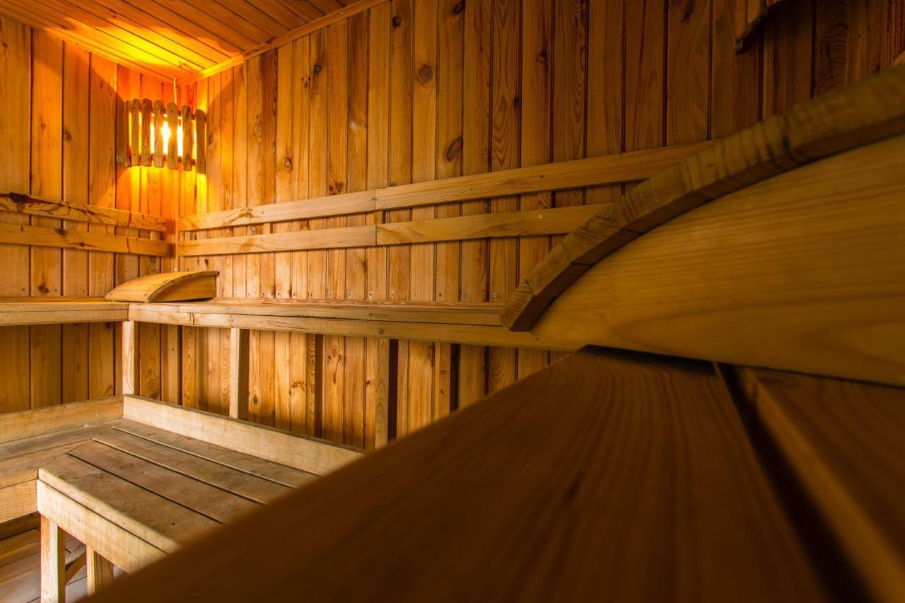 Hostel Horia Plopeni Kültér fotó