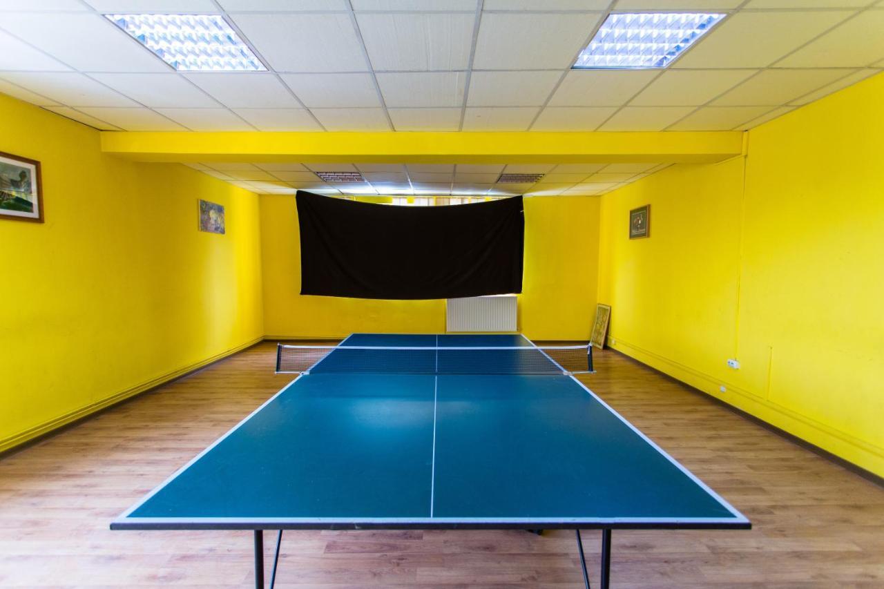 Hostel Horia Plopeni Kültér fotó