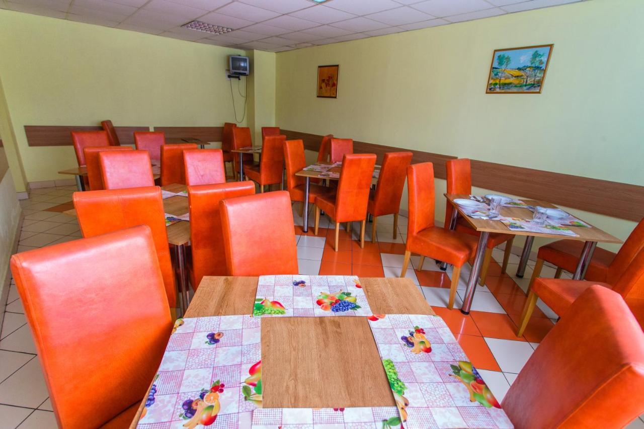 Hostel Horia Plopeni Kültér fotó